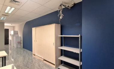 Office for Rent at RDTX Square 210 M2 Furnished Near MRT Benhil Acces