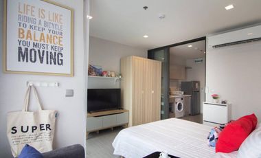 Condo for Sale: Life Sukhumvit 62