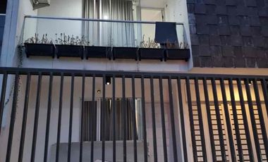 Disewakan Rumah di Tebet Timur Dalam