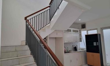 Disewakan Rumah di Tebet Timur Dalam