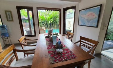 Villa Kedewatan Ubud Gianyar