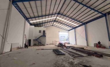 Disewakan Gudang Baru di Deltasilicon 3 luas 1.710m² akses conteiner