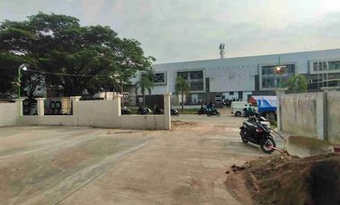 Disewakan Gudang Baru di Deltasilicon 3 luas 1.710m² akses conteiner
