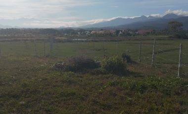 Beachfront land near Bangsal Harbor