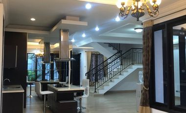 DISEWAKAN RUMAH MINIMALIS DIKAWASAN KEMANG JAKARTA SELATAN