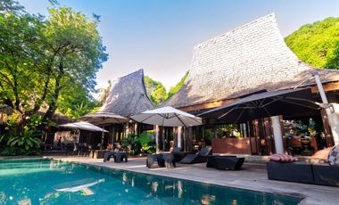 Exquisite Private Beachfront Estate with Infinity Pool – For Sale in Matuod Beach, Lian, Batangas