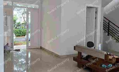 Disewakan  Metland Cakung