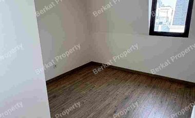 Disewakan  Metland Cakung