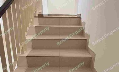 Disewakan  Metland Cakung