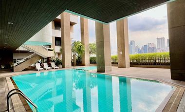 Hot Deal! Corner Mixed-use Condo – Pet Friendly with Tennis Court | For Sale: Asoke Towers