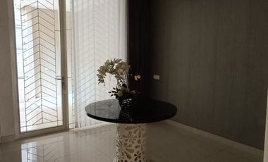 Rumah The Mansion Pakuwon Indah 2 Lantai Minimalis Semi Furnish