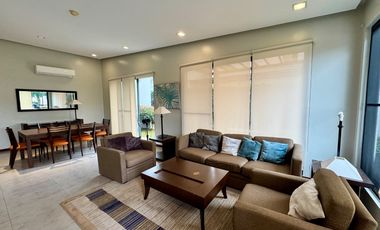 Two (2) Bedroom Housefor Rent inside Clark Freeport Zone