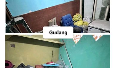 Dijual Cepat Rumah HOOK Siap Huni Bangunan 2,5 Lantai LOKASI  Dukuh Menanggal Gayungan Surabaya