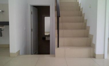 Disewakan Rumah 2 Lantai Siap Huni dicluster Australia Green Lake City