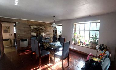 Acogedora casa en parcela en centro de Chicureo