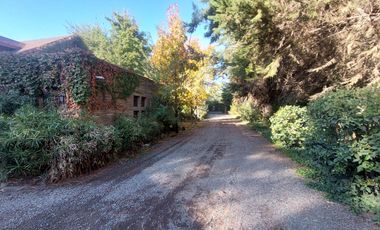 Acogedora casa en parcela en centro de Chicureo
