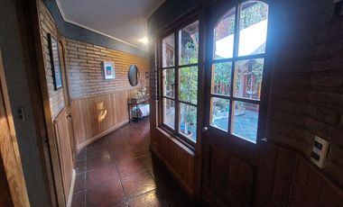 Acogedora casa en parcela en centro de Chicureo