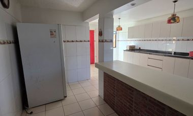 Amplia casa en San Pedro de la Paz