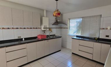 Amplia casa en San Pedro de la Paz