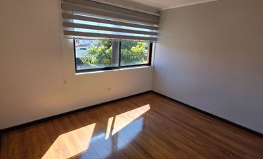 Amplia casa en San Pedro de la Paz