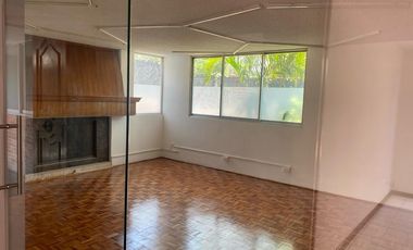 Casa en Renta Satélite, Factible Uso de Suelo Comercial.