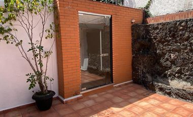 Casa en Renta Satélite, Factible Uso de Suelo Comercial.