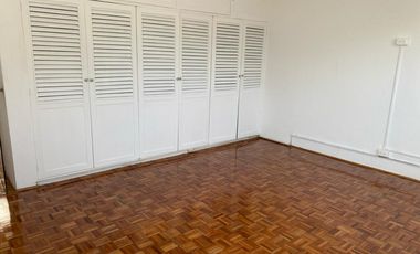 Casa en Renta Satélite, Factible Uso de Suelo Comercial.