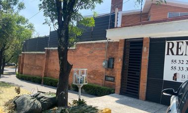 Casa en Renta Satélite, Factible Uso de Suelo Comercial.