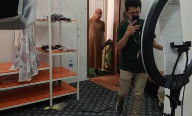 DISEWAKAN RUMAH LUAS COCOK UNTUK TEMPAT TINGGAL,KANTOR,USAHA,GUDANG,HARGA TERMURAH NEGO SAMPAI JADI