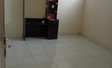 DISEWAKAN RUMAH LUAS COCOK UNTUK TEMPAT TINGGAL,KANTOR,USAHA,GUDANG,HARGA TERMURAH NEGO SAMPAI JADI