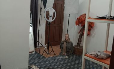 DISEWAKAN RUMAH LUAS COCOK UNTUK TEMPAT TINGGAL,KANTOR,USAHA,GUDANG,HARGA TERMURAH NEGO SAMPAI JADI