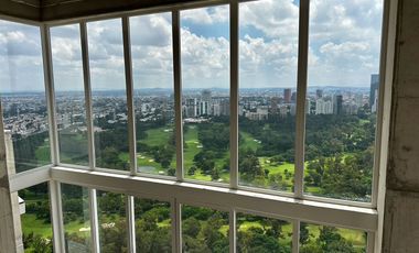 Penthouse exclusivo Piso 32 y 33 vista franca a Guadalajara Country Club, 675.24 m2 + 177.24 de terraza.