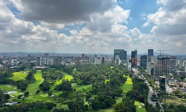 Penthouse exclusivo Piso 32 y 33 vista franca a Guadalajara Country Club, 675.24 m2 + 177.24 de terraza.