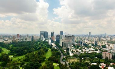 Penthouse exclusivo Piso 32 y 33 vista franca a Guadalajara Country Club, 675.24 m2 + 177.24 de terraza.