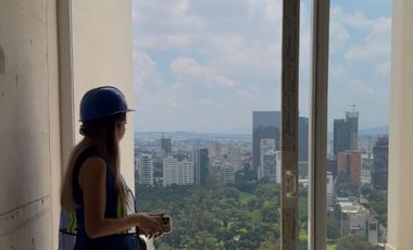 Penthouse exclusivo Piso 32 y 33 vista franca a Guadalajara Country Club, 675.24 m2 + 177.24 de terraza.