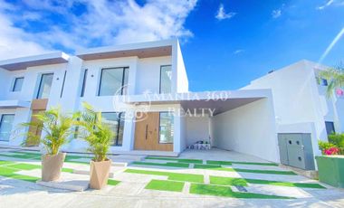 Venta de casa dúplex con vista al mar en Ciudad del Mar, Manta, Ecuador