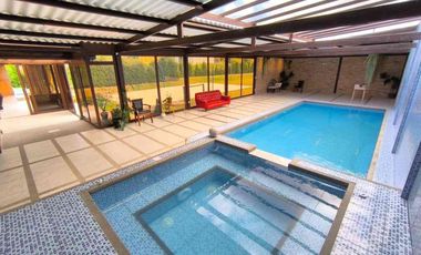 Casa de Campo con amplio Terreno