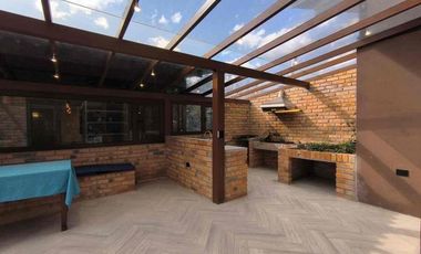 Casa de Campo con amplio Terreno