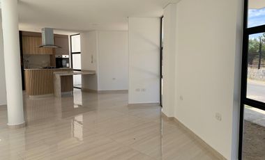 CONJUNTO CERRADO RESERVA DEL RESUMEN