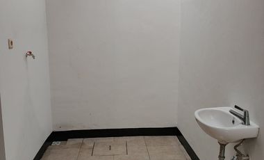 BARU RENOV dan STRATEGIS Pinggir Jalan Nasional Ir. Juanda TRANSMART