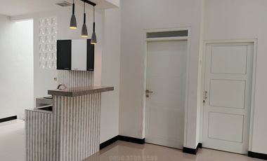 BARU RENOV dan STRATEGIS Pinggir Jalan Nasional Ir. Juanda TRANSMART