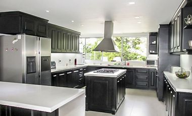 Casa AMOBLADA en arriendo en Alto de las Palmas, Envigado