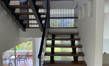 Hermosa residencia en renta en club de golf Valle Escondido