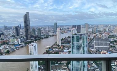 3-BR Condo at The River Condominium near BTS Saphan Taksin