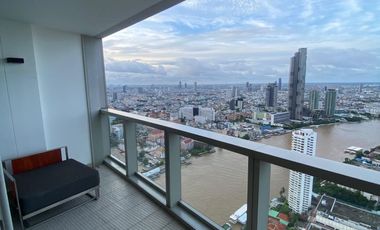 3-BR Condo at The River Condominium near BTS Saphan Taksin