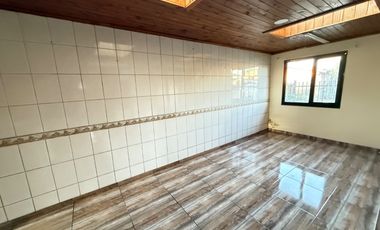 Casa con Departamento en Arriendo, Sector Parque Estadio