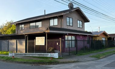 Casa con Departamento en Arriendo, Sector Parque Estadio