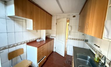 Casa con Departamento en Arriendo, Sector Parque Estadio