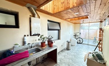 Casa con Departamento en Arriendo, Sector Parque Estadio