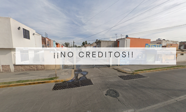 CASA EN CALLE BOSQUES DE EUCALIPTO, EL BOSQUE, SANTIAGO TEYAHUALCO, ESTADO DE MÉXICO ¡NO CRÉDITOS!